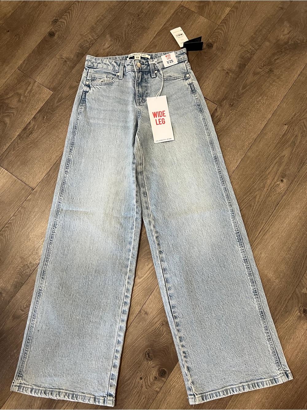 Celebrity Pink Wide Leg Jeans Size 1/ 25 New